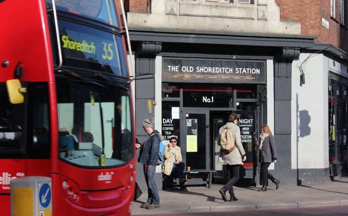 A Visit to the UK s First Bitcoin ATM - Motherboard