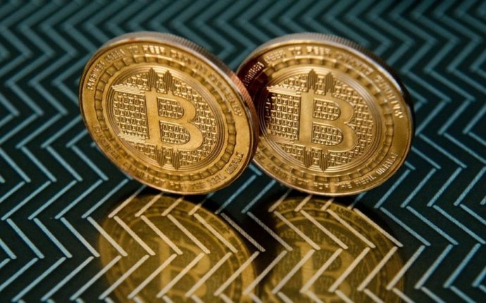 Bitcoin: Is the crypto-currency doomed? - BBC News