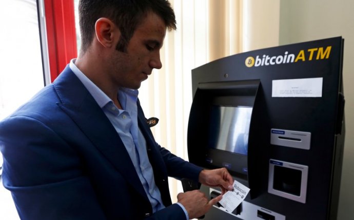 Coinbase introduces Bitcoin debit card - Business Insider